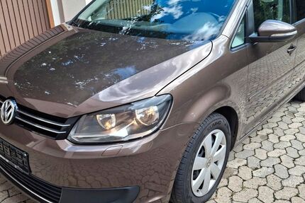 VW Touran 228.653 km 5.195 &euro; Rednitzhembach 91126