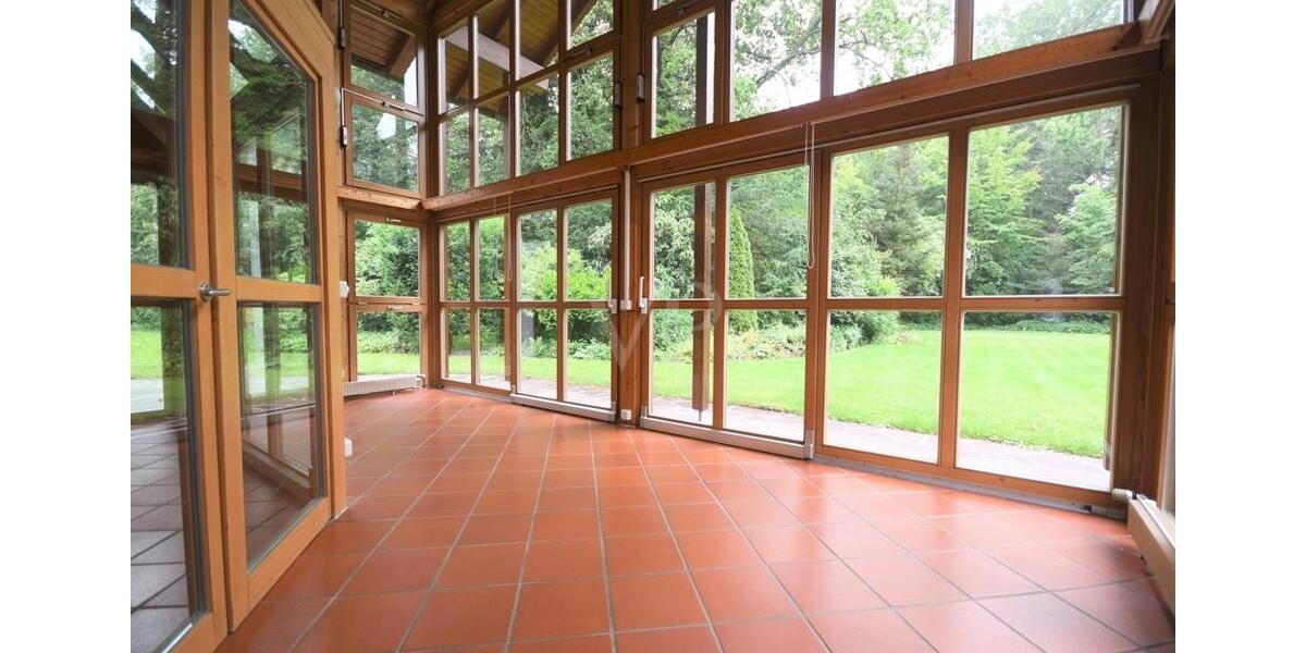 Villa Fürth Atzenhof - 9 Zimmer, 315 m&sup2;, 3.500&euro; | Angebot:24757698