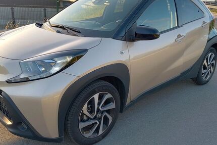 Toyota Aygo (X) 5.677 km 14.800 &euro; Schwabach 91126