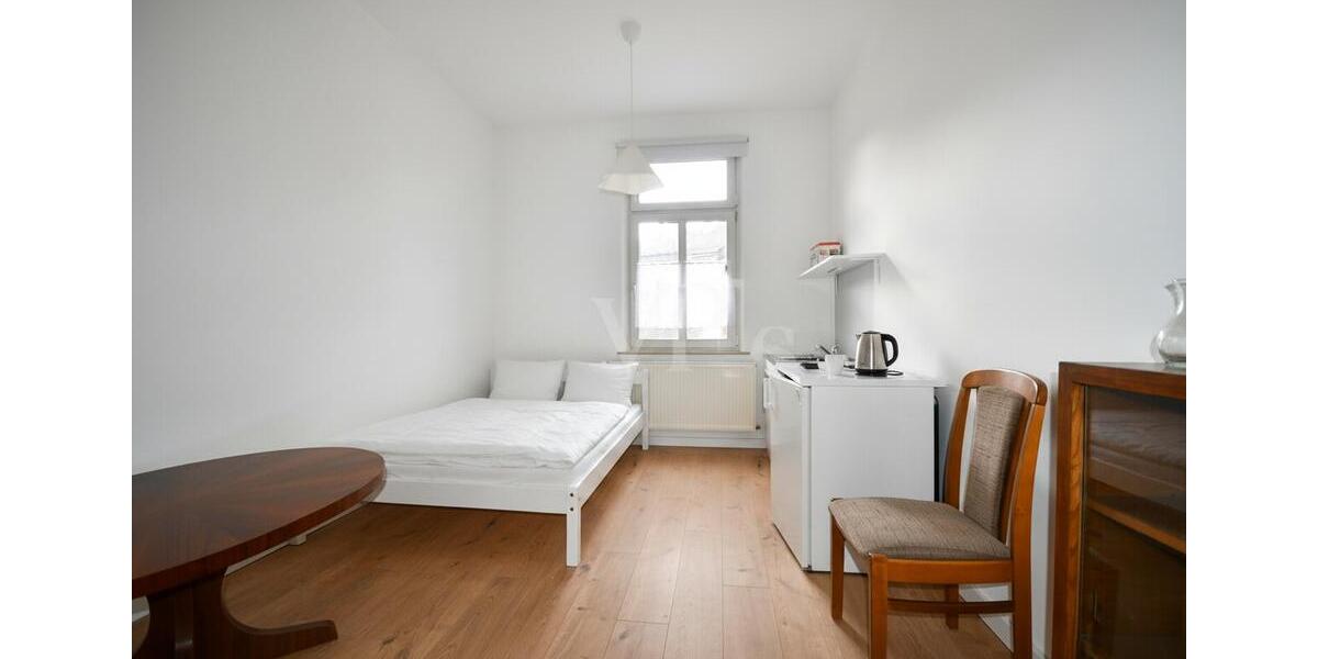 Etagenwohnung Fürth Südstadt - 6 Zimmer, 143 m&sup2;, 2.500&euro; | Angebot:26137228