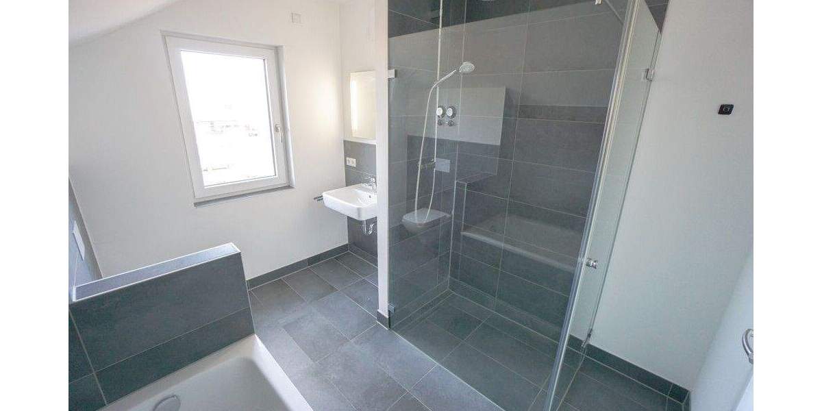 Etagenwohnung Nürnberg Gaismannshof - 3 Zimmer, 70 m&sup2;, 1.112&euro; | Angebot:25672894