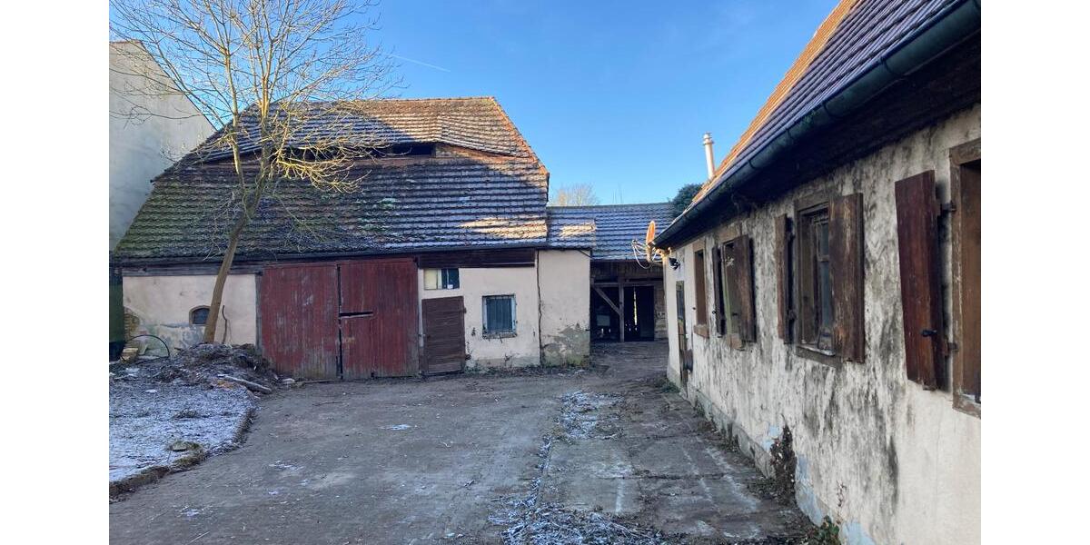 Einfamilienhaus Neuendettelsau - 9 Zimmer, 114 m&sup2;, 330&euro; | Angebot:24716072