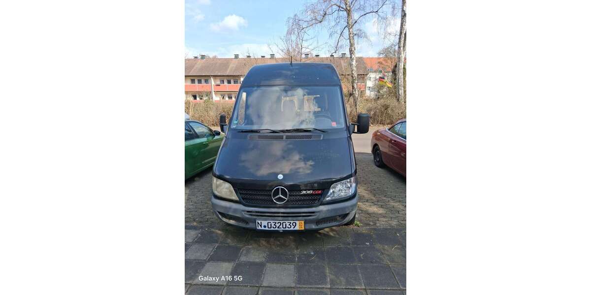 Mercedes-Benz 208 172.000 km 5.500 &euro; Nürnberg 90423