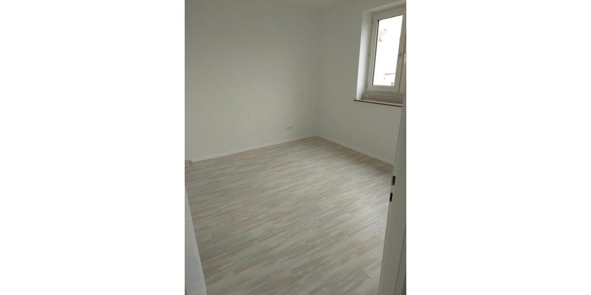 Etagenwohnung Nürnberg Eberhardshof - 3 Zimmer, 64 m&sup2;, 780&euro; | Angebot:26594112
