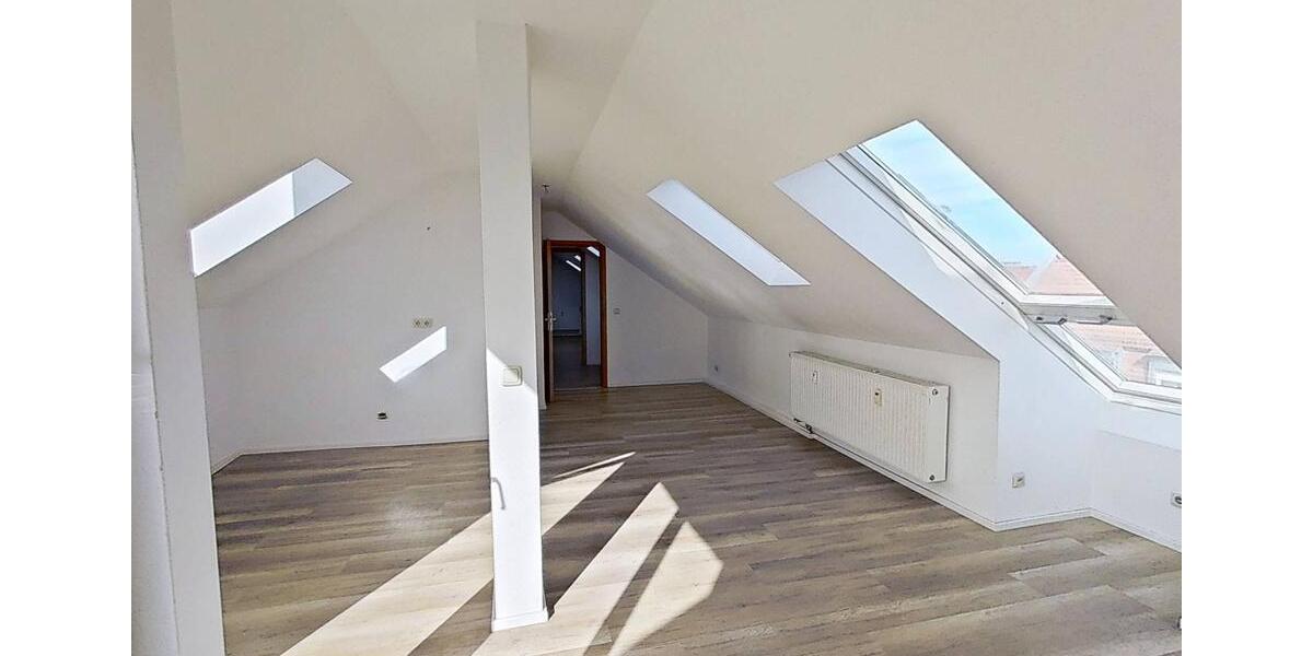 Dachgeschoßwohnung Nürnberg Rabus - 2 Zimmer, 47 m&sup2;, 491&euro; | Angebot:25804389