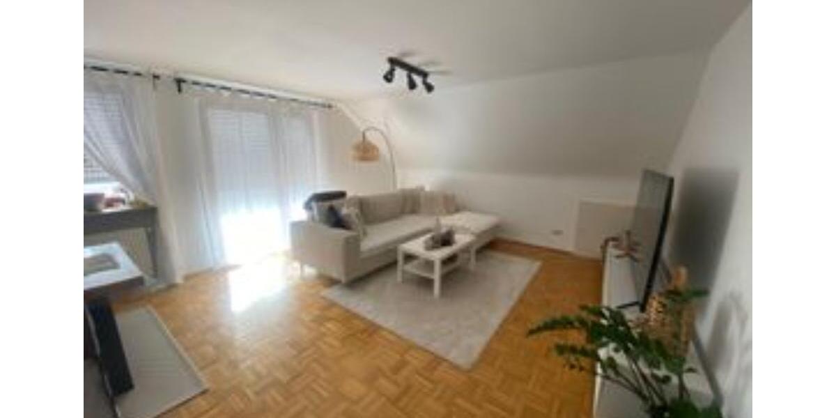 Dachgeschoßwohnung Möhrendorf - 3 Zimmer, 70 m&sup2;, 700&euro; | Angebot:25589275