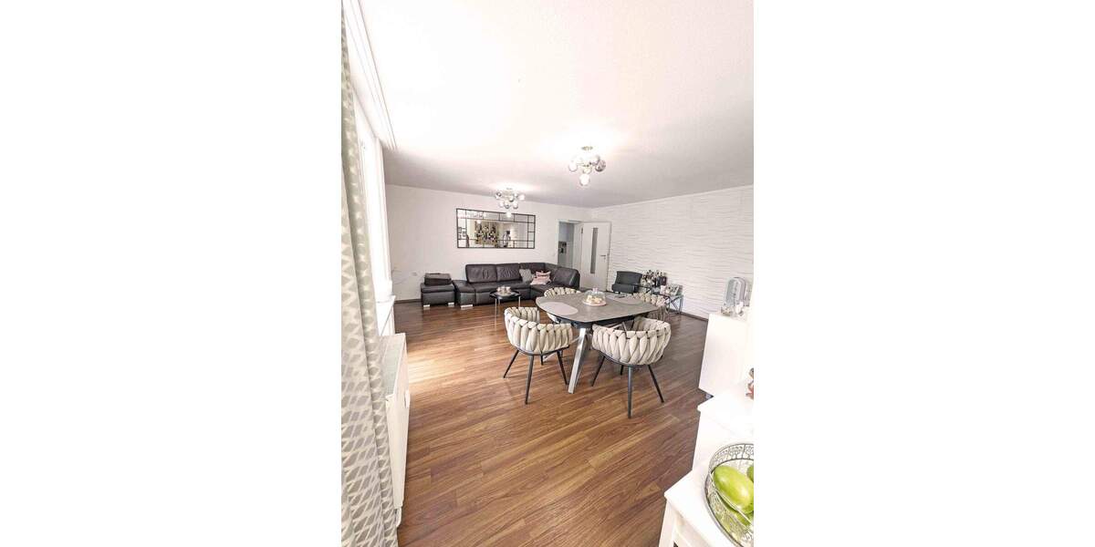 Etagenwohnung Nürnberg Maxfeld - 4 Zimmer, 92 m&sup2;, 439.000&euro; | Angebot:25740520