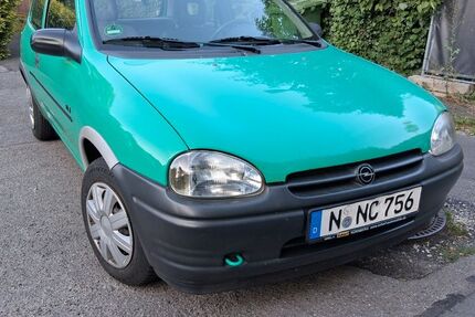 Opel Corsa 176.000 km 1.590 &euro; Stein 90547