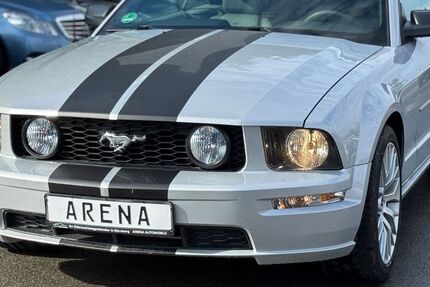 Ford Mustang 91.500 km 9.999 &euro; Nürnberg 90431