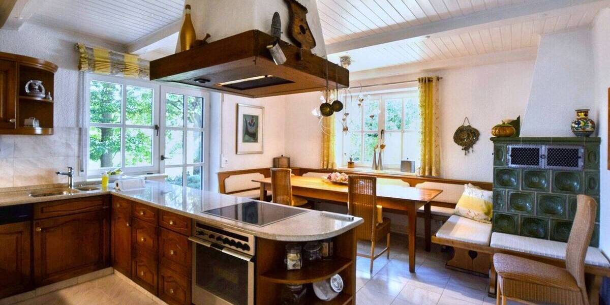 Einfamilienhaus Heilsbronn Weiterndorf - 8 Zimmer, 420 m&sup2;, 798.000&euro; | Angebot:25679029