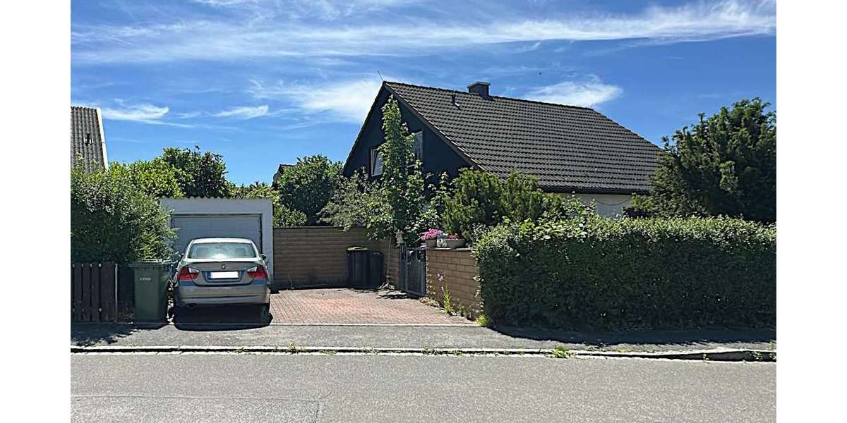 Einfamilienhaus Roßtal - 3 Zimmer, 90 m&sup2;, 387.000&euro; | Angebot:26874525