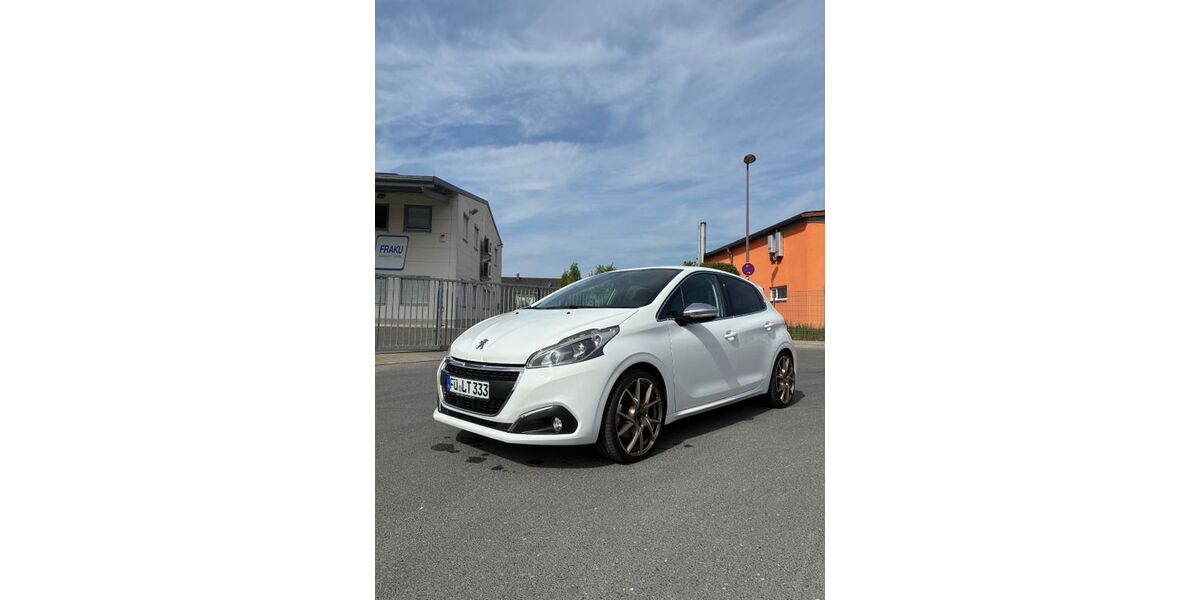 Peugeot 208 85.500 km 10.000 &euro; Fürth 90762