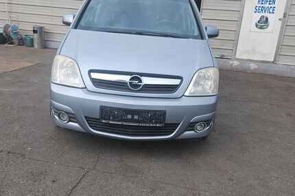 Opel Meriva 215.000 km 1.390 &euro; Fürth 90763