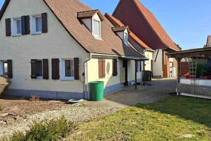 Haus Eckental - 6 Zimmer, 122 m&sup2;, 279.000&euro; | Angebot:25864871