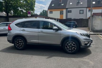 Honda CR-V 91.000 km 17.800 &euro; Fürth 90766