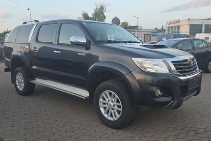 Toyota Hilux 320.000 km 13.999 &euro; Nürnberg 90439