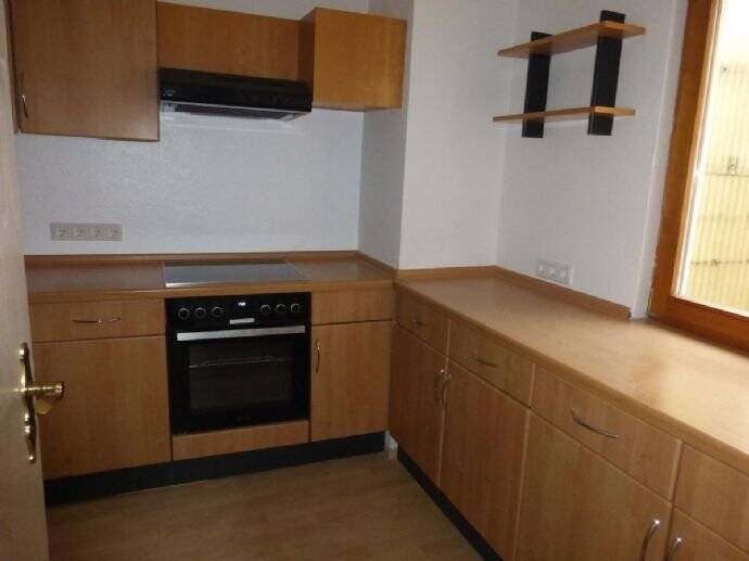 Etagenwohnung Nürnberg Lorenz - 3 Zimmer, 127 m&sup2;, 850&euro; | Angebot:25695941