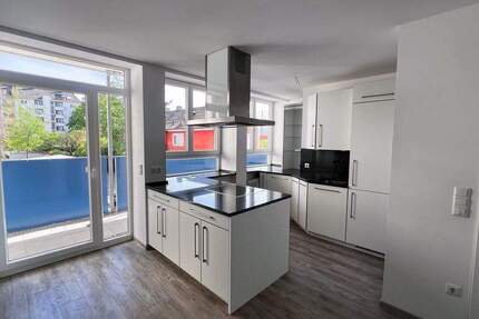 Wohnung Nürnberg Steinbühl - 2 Zimmer, 65 m&sup2;, 1.000&euro; | Angebot:26673039
