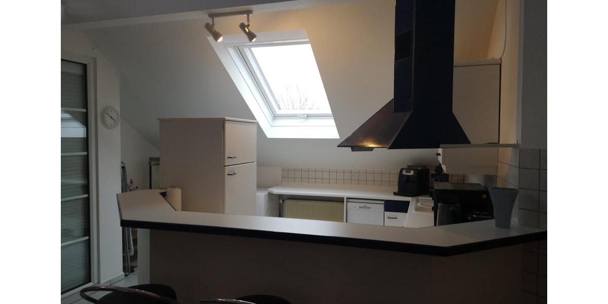 Dachgeschoßwohnung Adelsdorf - 2 Zimmer, 63 m&sup2;, 980&euro; | Angebot:25844281