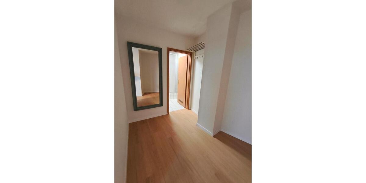 Etagenwohnung Nürnberg Gleißhammer - 1 Zimmer, 34 m&sup2;, 600&euro; | Angebot:23741035