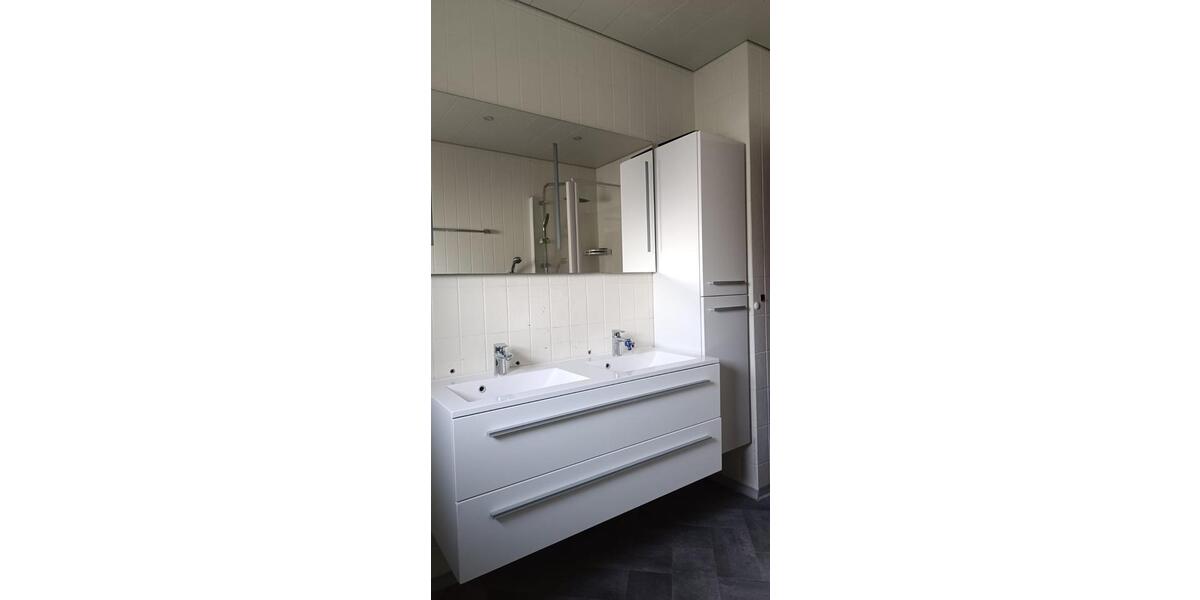 Etagenwohnung Eckental - 4 Zimmer, 105 m&sup2;, 1.090&euro; | Angebot:25724329