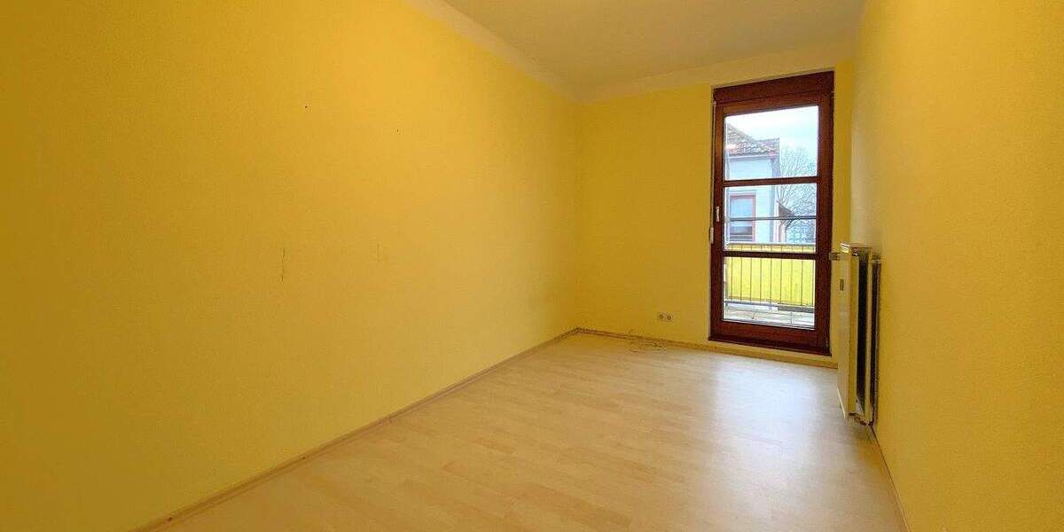 Etagenwohnung Hemhofen - 4 Zimmer, 104 m&sup2;, 299.000&euro; | Angebot:25686028