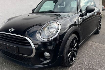 Mini ONE 93.450 km 11.300 &euro; Nürnberg 90425