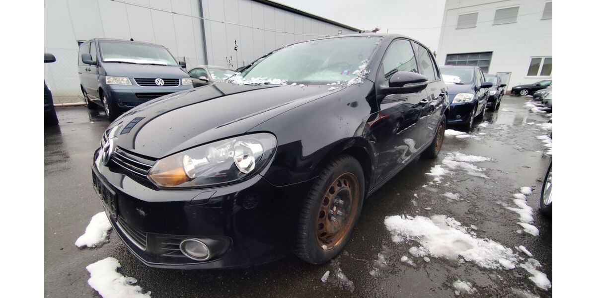 VW Golf 204.000 km 2.750 &euro; Fürth 90763