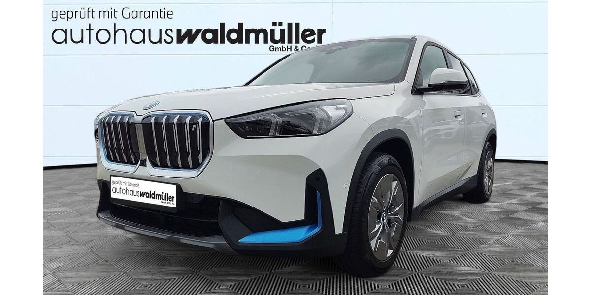 BMW iX1 31.689 km 37.901 &euro; Roth 91154