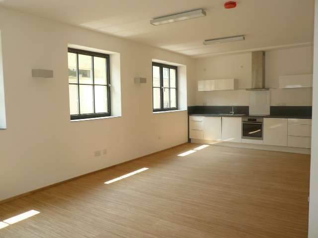 Etagenwohnung Forchheim - 2 Zimmer, 87 m&sup2;, 829&euro; | Angebot:25734397