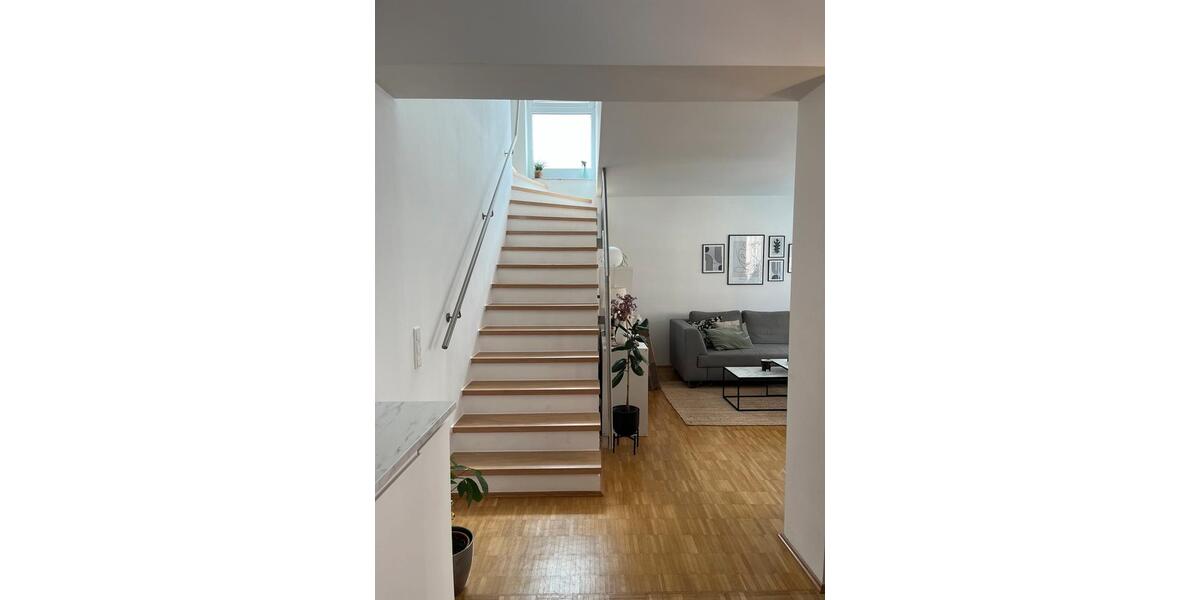 Maisonettenwohnung Nürnberg Gleißhammer - 2 Zimmer, 72 m&sup2;, 1.050&euro; | Angebot:26617102