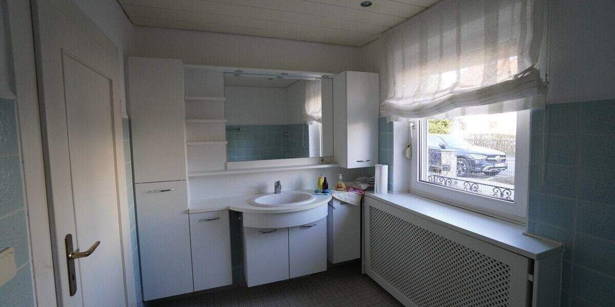 Mehrfamilienhaus, Wohnhaus Schwaig b. Nürnberg Behringersdorf - 6 Zimmer, 200 m&sup2;, 630.000&euro; | Angebot:25862773