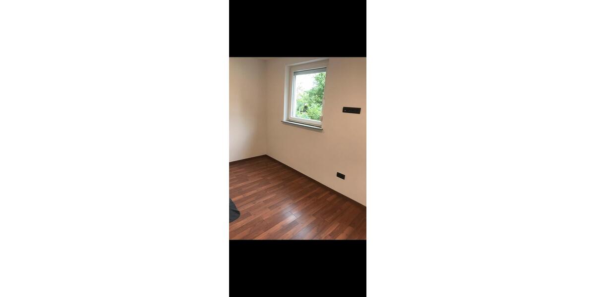 Erdgeschoßwohnung Nürnberg Almoshof - 2.5 Zimmer, 82 m&sup2;, 950&euro; | Angebot:26594086