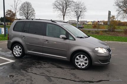 VW Touran 230.000 km 4.350 &euro; Fürth 90766