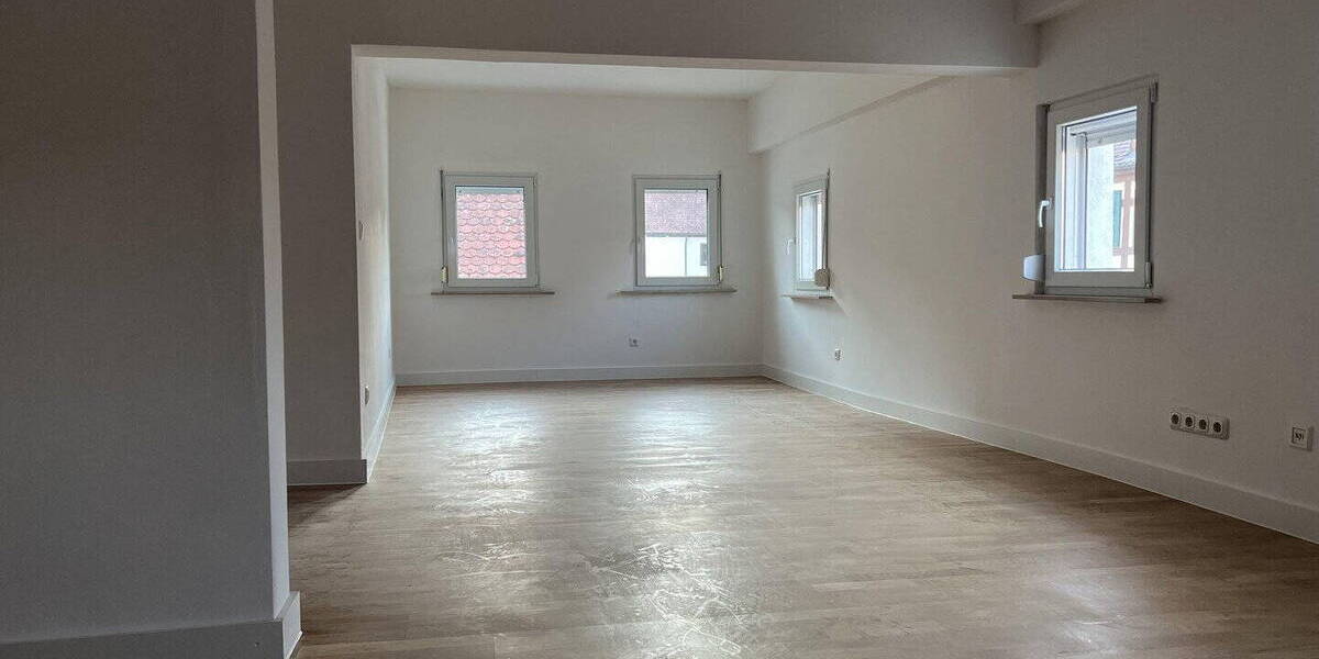 Mehrfamilienhaus, Wohnhaus Ammerndorf - 6 Zimmer, 200 m&sup2;, 499.000&euro; | Angebot:25969550