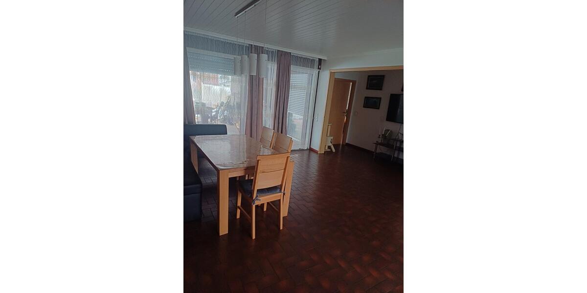 Doppelhaushälfte Schnaittach - 9 Zimmer, 270 m&sup2;, 599.000&euro; | Angebot:26069238