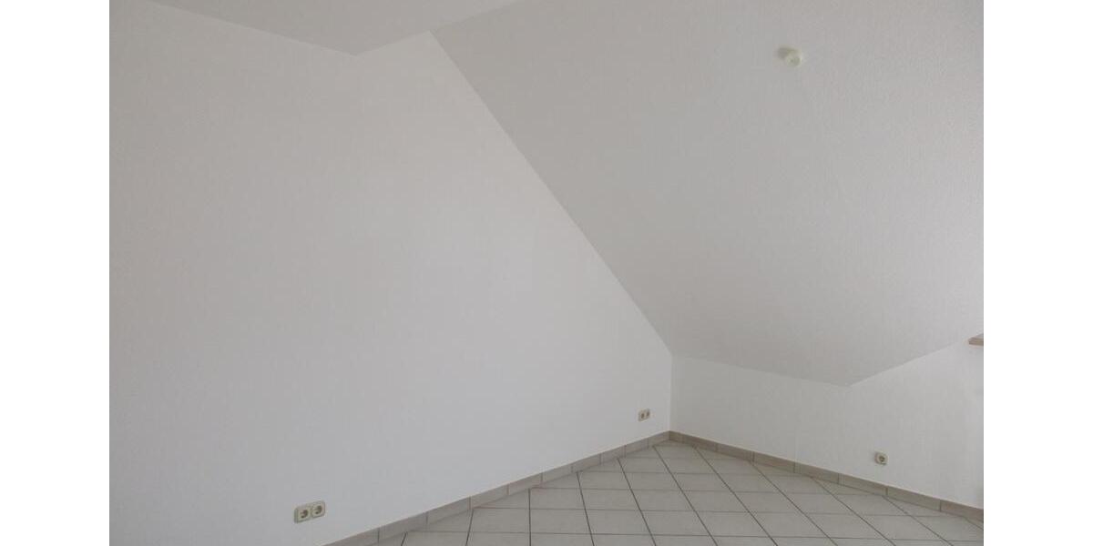 Dachgeschoßwohnung Forchheim - 3 Zimmer, 90 m&sup2;, 333.000&euro; | Angebot:25948091