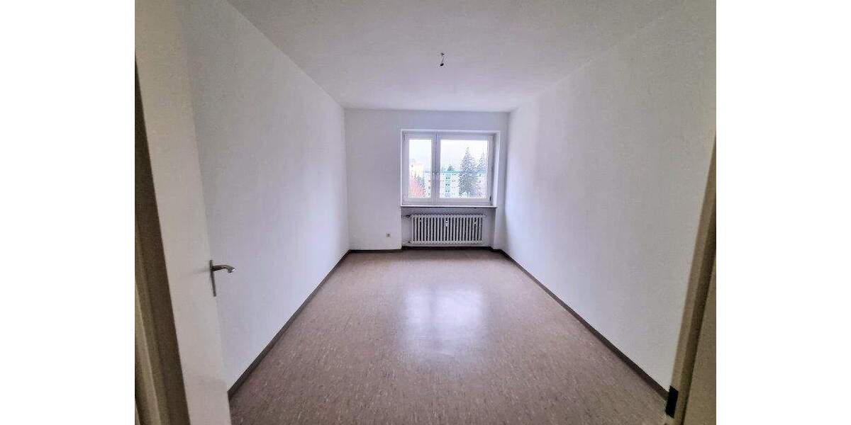 Etagenwohnung Erlangen Sieglitzhof - 3 Zimmer, 83 m&sup2;, 329.000&euro; | Angebot:25669551