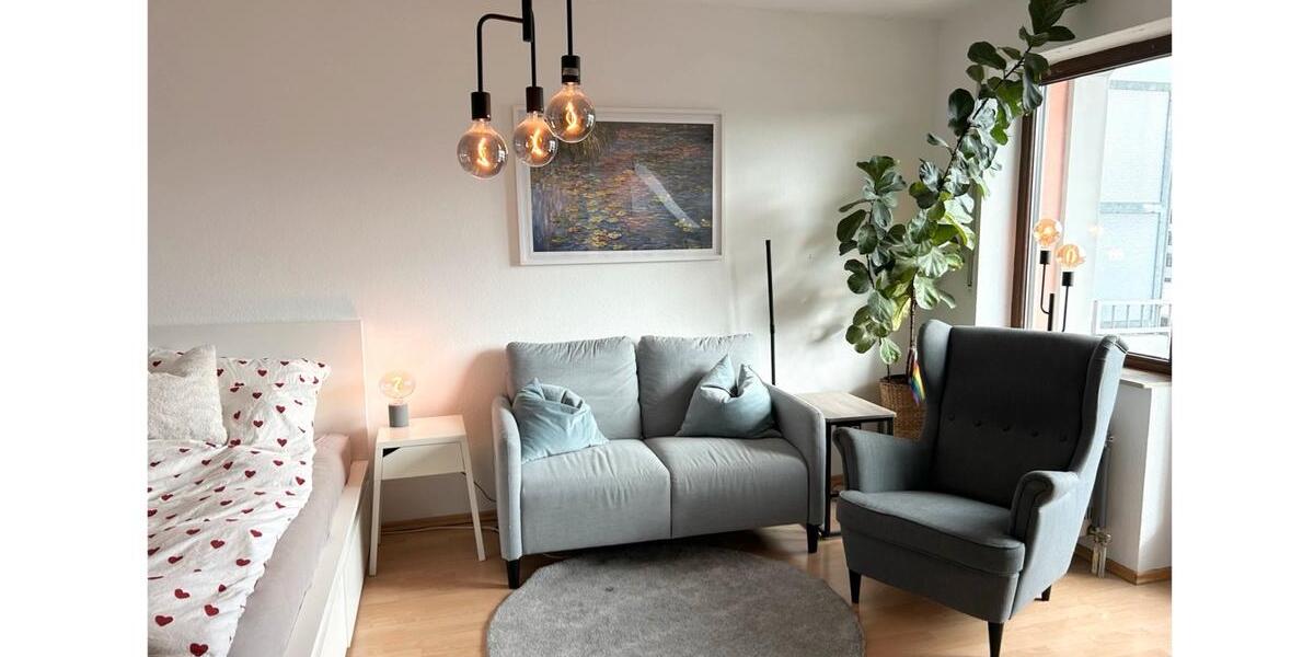 Dachgeschoßwohnung Erlangen Am Anger - 1 Zimmer, 30 m&sup2;, 690&euro; | Angebot:25945332