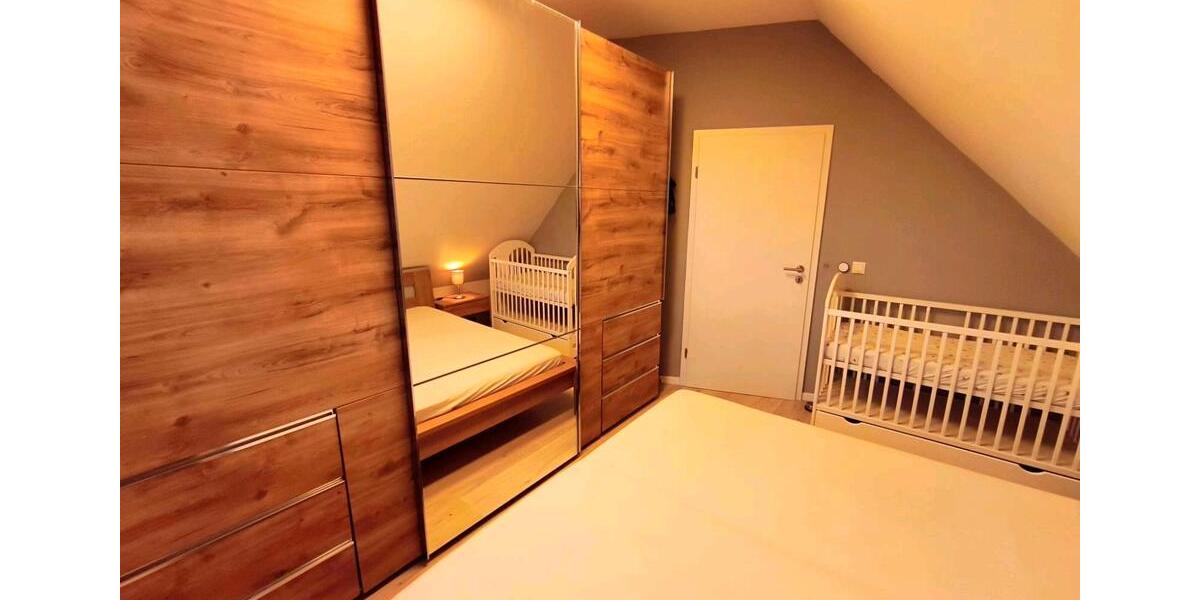 Dachgeschoßwohnung Aurachtal - 3.5 Zimmer, 73 m&sup2;, 900&euro; | Angebot:25289075