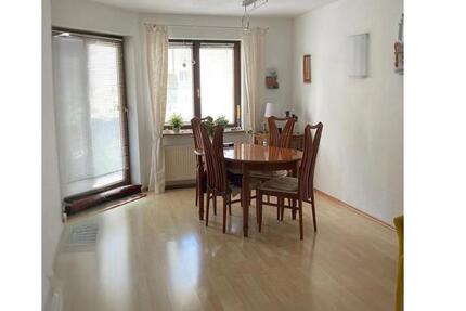 Wohnung Herzogenaurach - 3 Zimmer, 63 m&sup2;, 900&euro; | Angebot:25922039