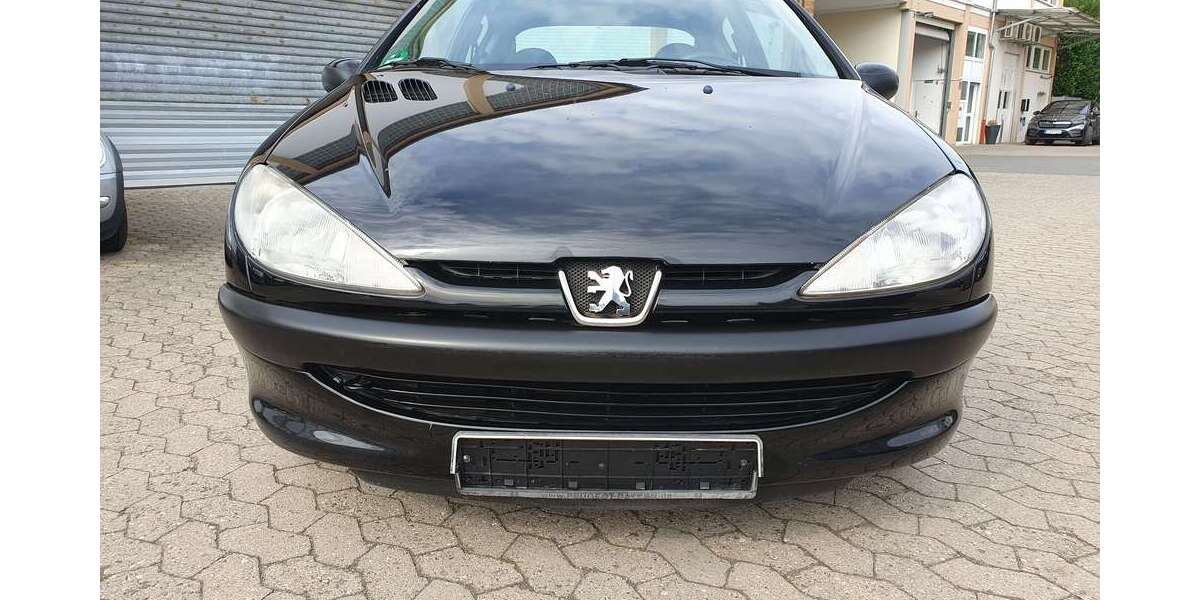 Peugeot 206 120.000 km 800 &euro; Nürnberg 90411