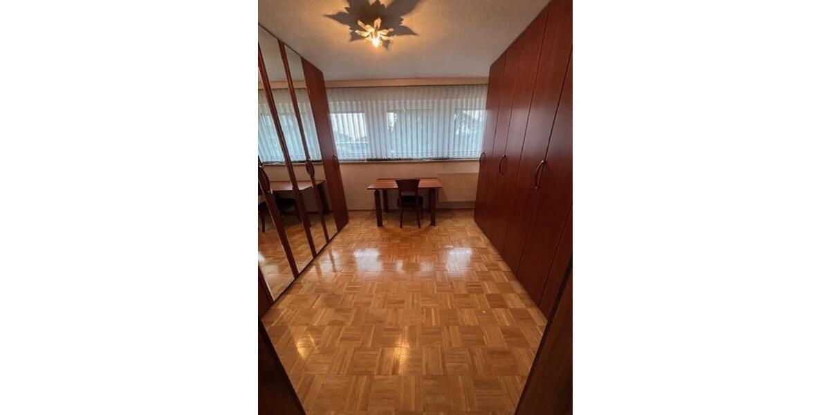 Einfamilienhaus Nürnberg Gaismannshof - 6 Zimmer, 143 m&sup2;, 2.000&euro; | Angebot:26594505