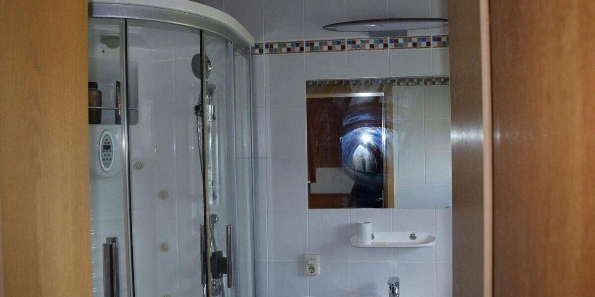 Einfamilienhaus Oberreichenbach - 1 Zimmer, 450 m&sup2;, 1.195.000&euro; | Angebot:25751713