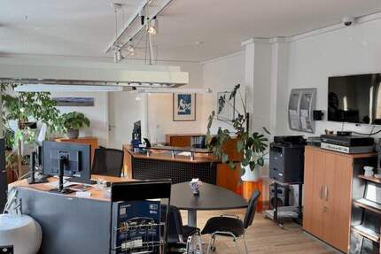 Gewerbeobjekt Nürnberg Gostenhof - 4 Zimmer, 1.600&euro; | Angebot:25744762