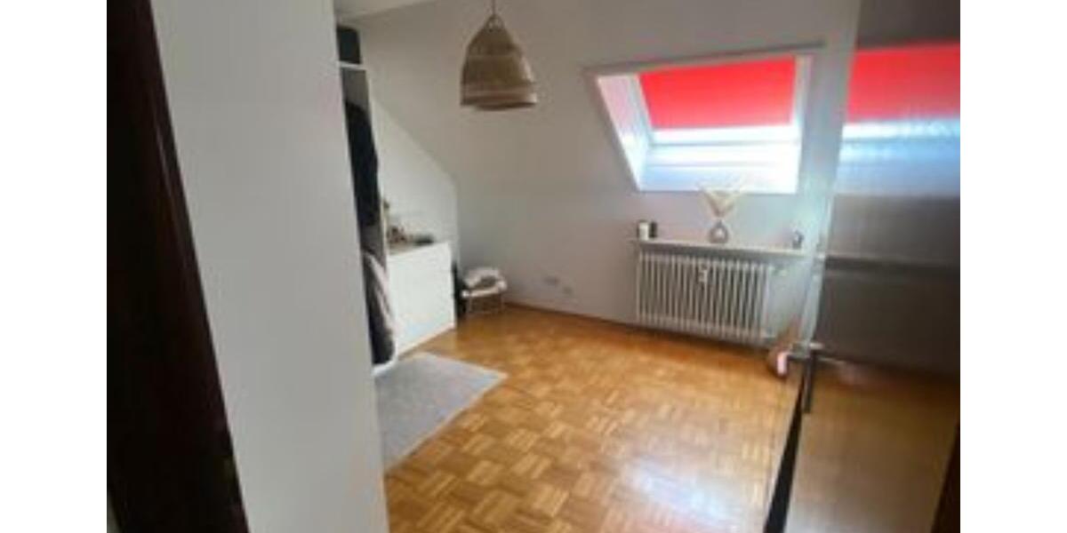 Dachgeschoßwohnung Möhrendorf - 3 Zimmer, 70 m&sup2;, 700&euro; | Angebot:25589275
