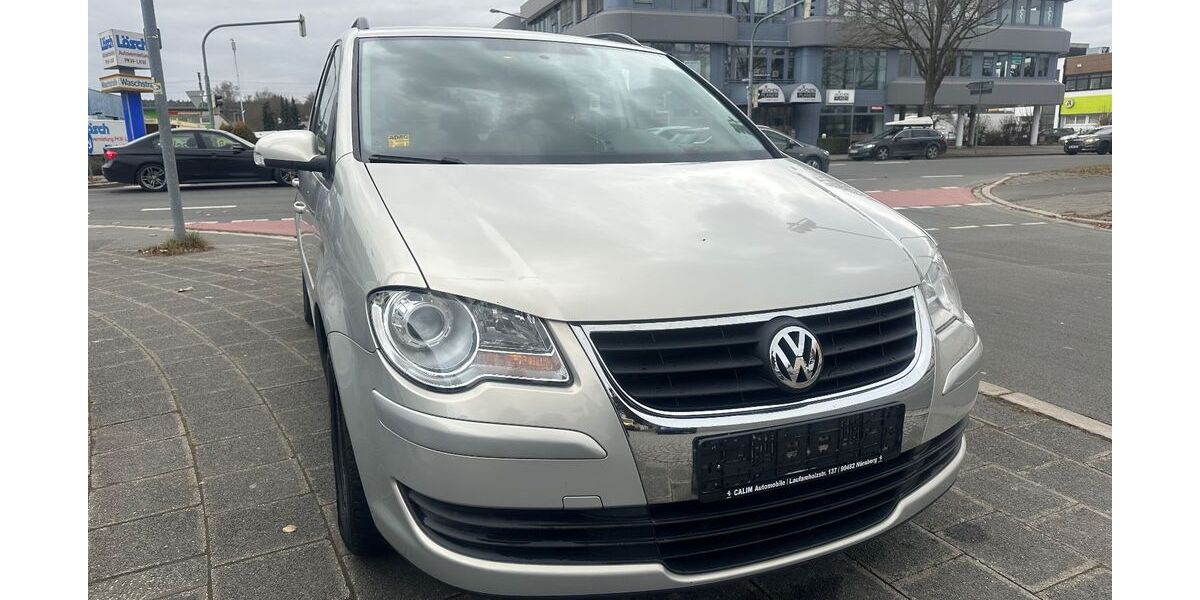 VW Touran 125.000 km 4.999 &euro; Nürnberg 90482