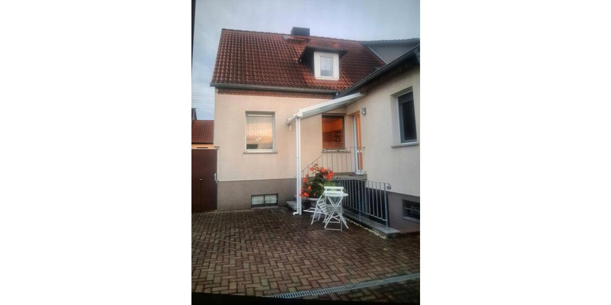 Doppelhaushälfte Nürnberg Falkenheim - 5 Zimmer, 140 m&sup2;, 320.000&euro; | Angebot:26739812