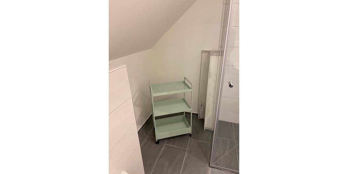 Dachgeschoßwohnung Nürnberg Almoshof - 1 Zimmer, 22 m&sup2;, 490&euro; | Angebot:25385040