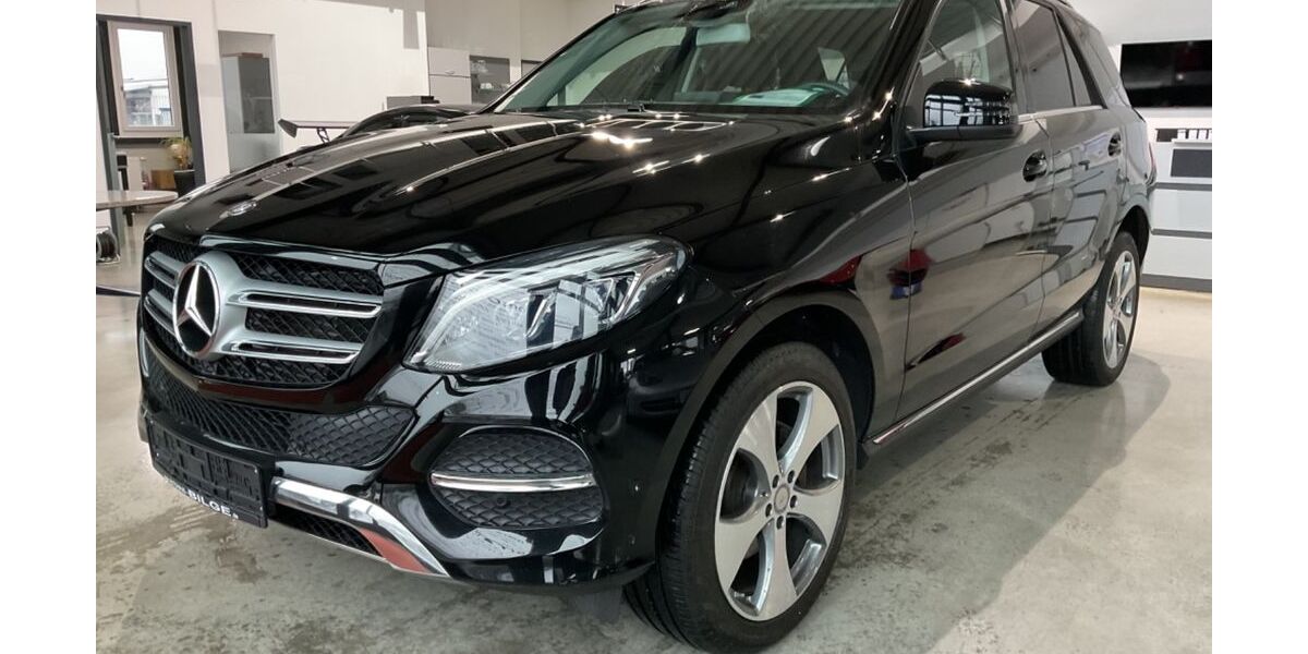 Mercedes-Benz GLE 250 53.932 km 33.970 &euro; Fürth 90763